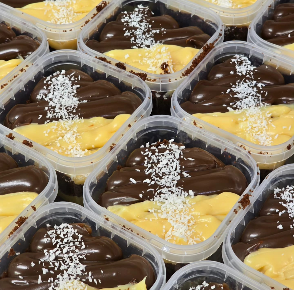 Bolo No Pote (Cake in a Jar)